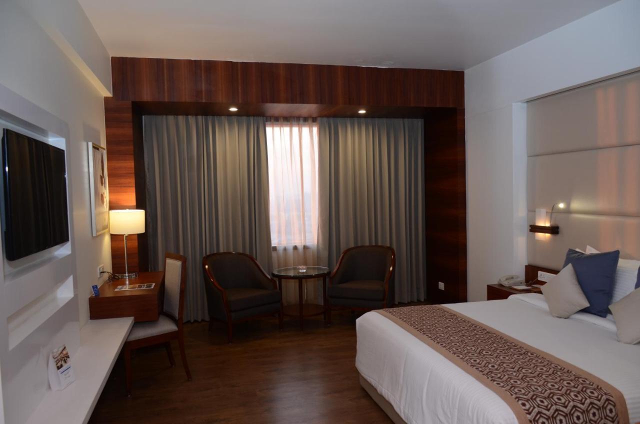 Viraj Sarovar Portico Jammu Exterior photo